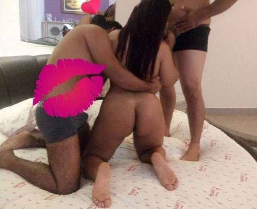 Fotos casadas putas fazendo Ménage à trois